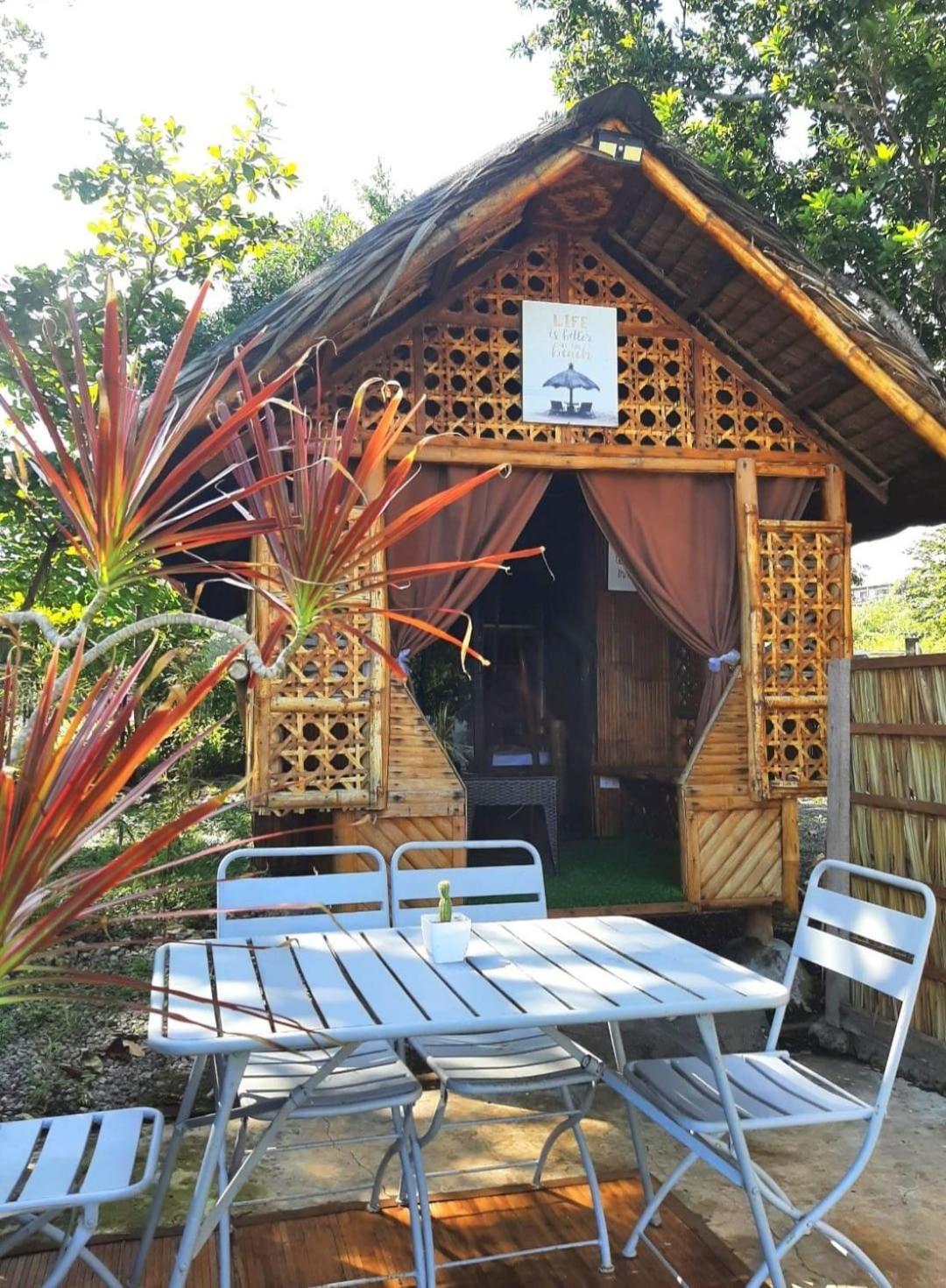 Jush Native And Glamping Hotel Dauis Екстериор снимка