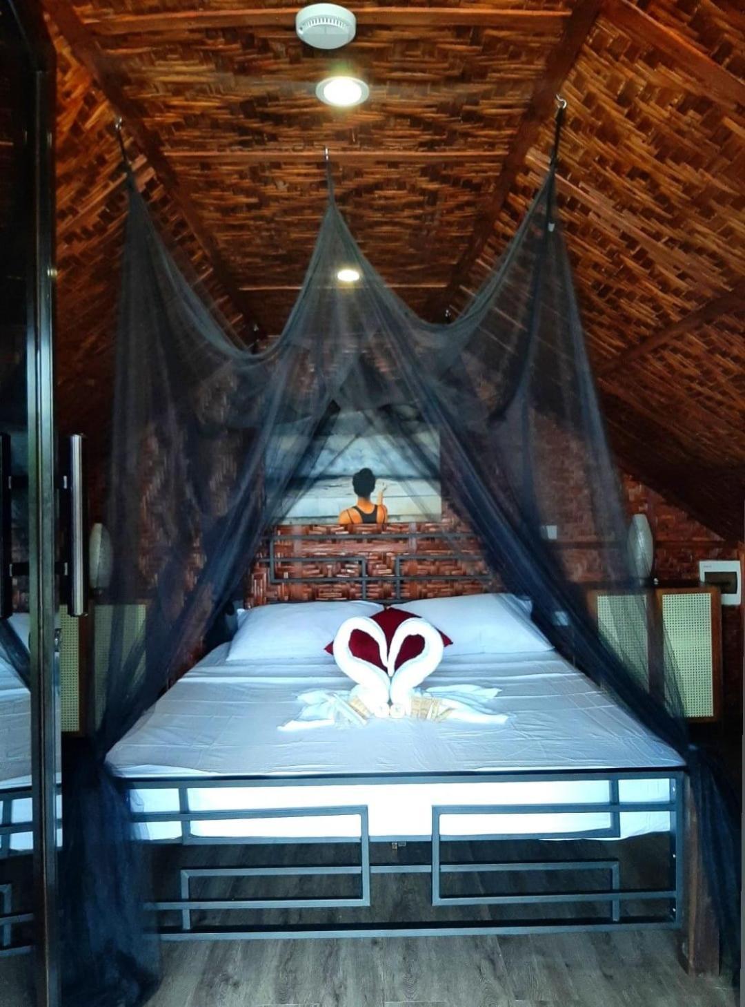 Jush Native And Glamping Hotel Dauis Екстериор снимка