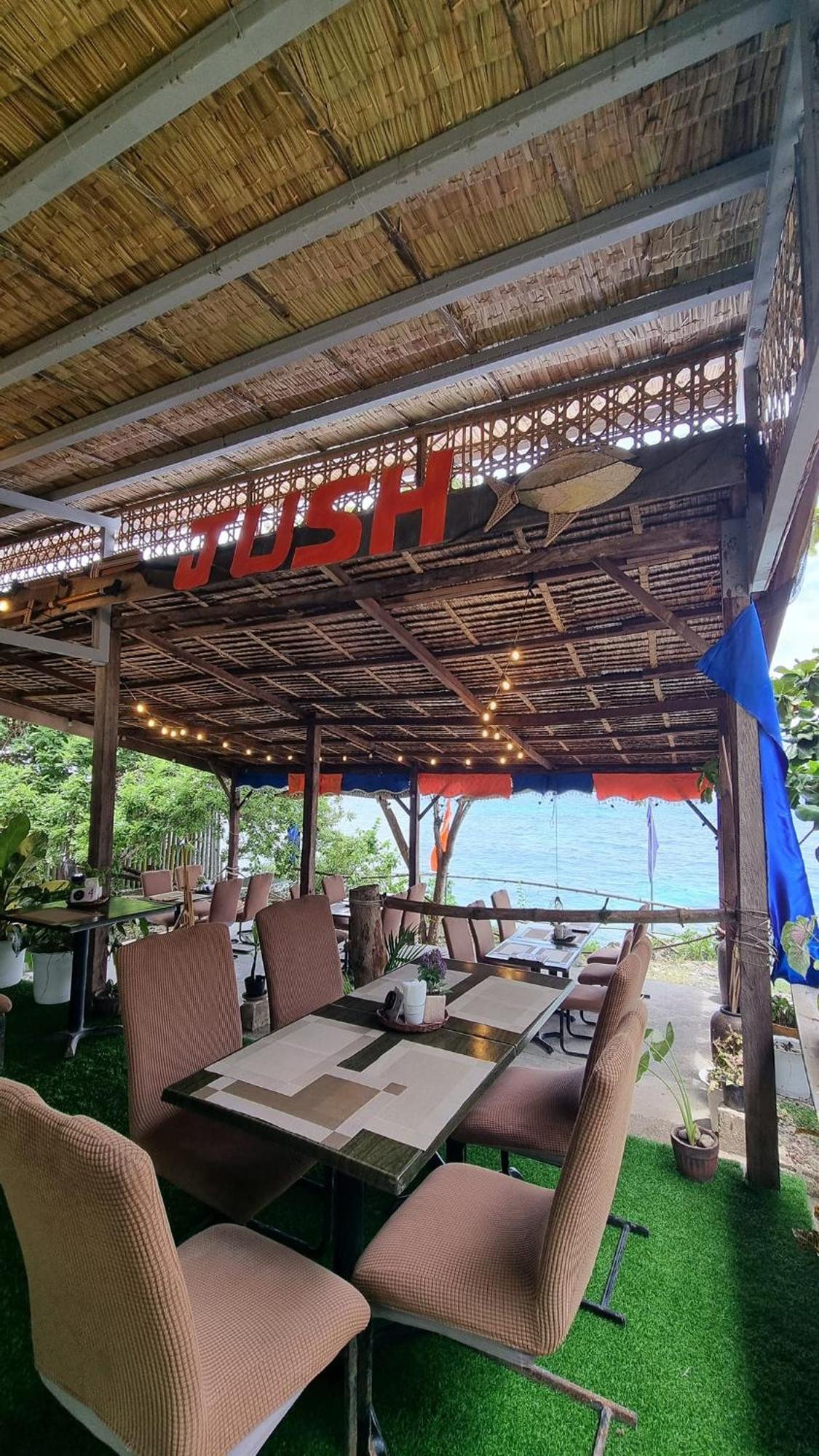 Jush Native And Glamping Hotel Dauis Екстериор снимка