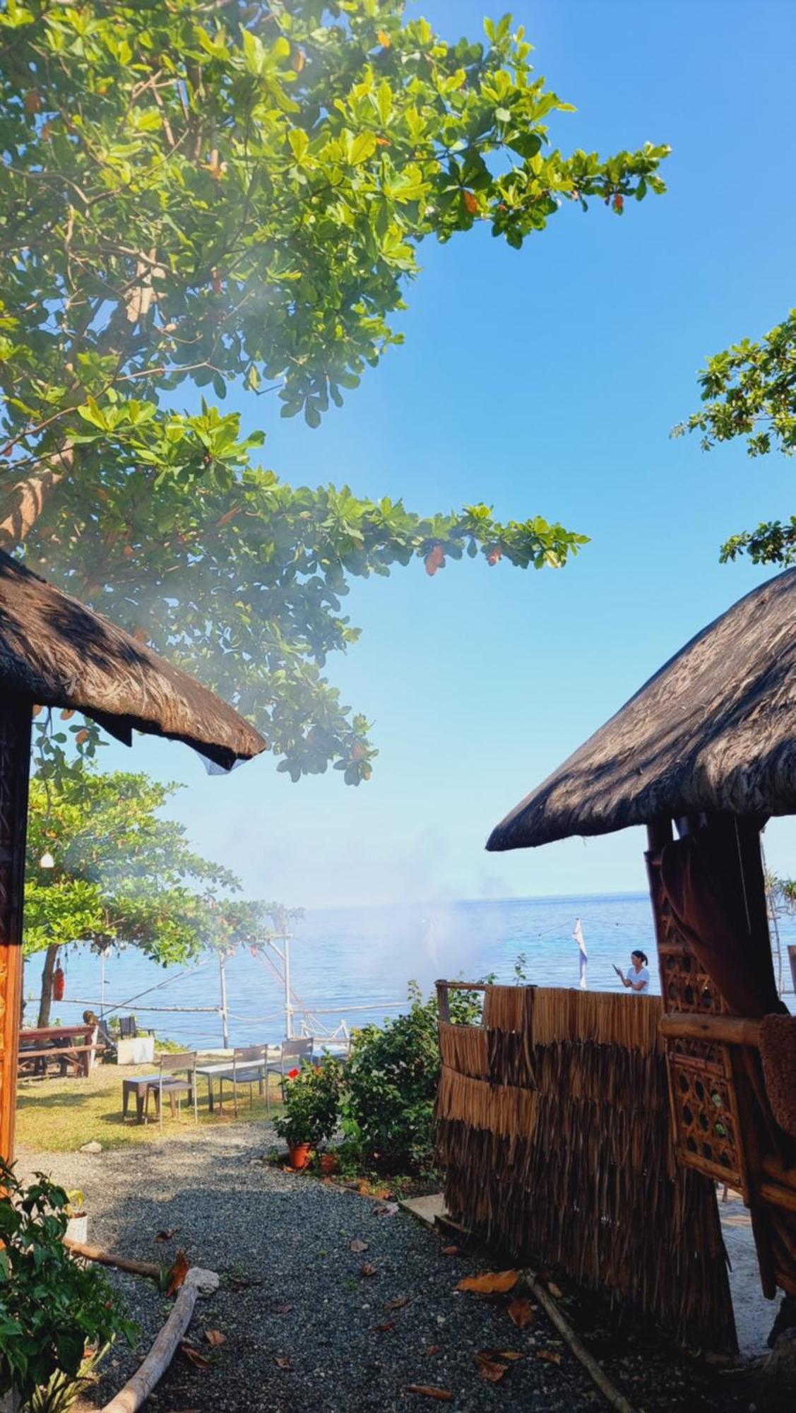 Jush Native And Glamping Hotel Dauis Екстериор снимка